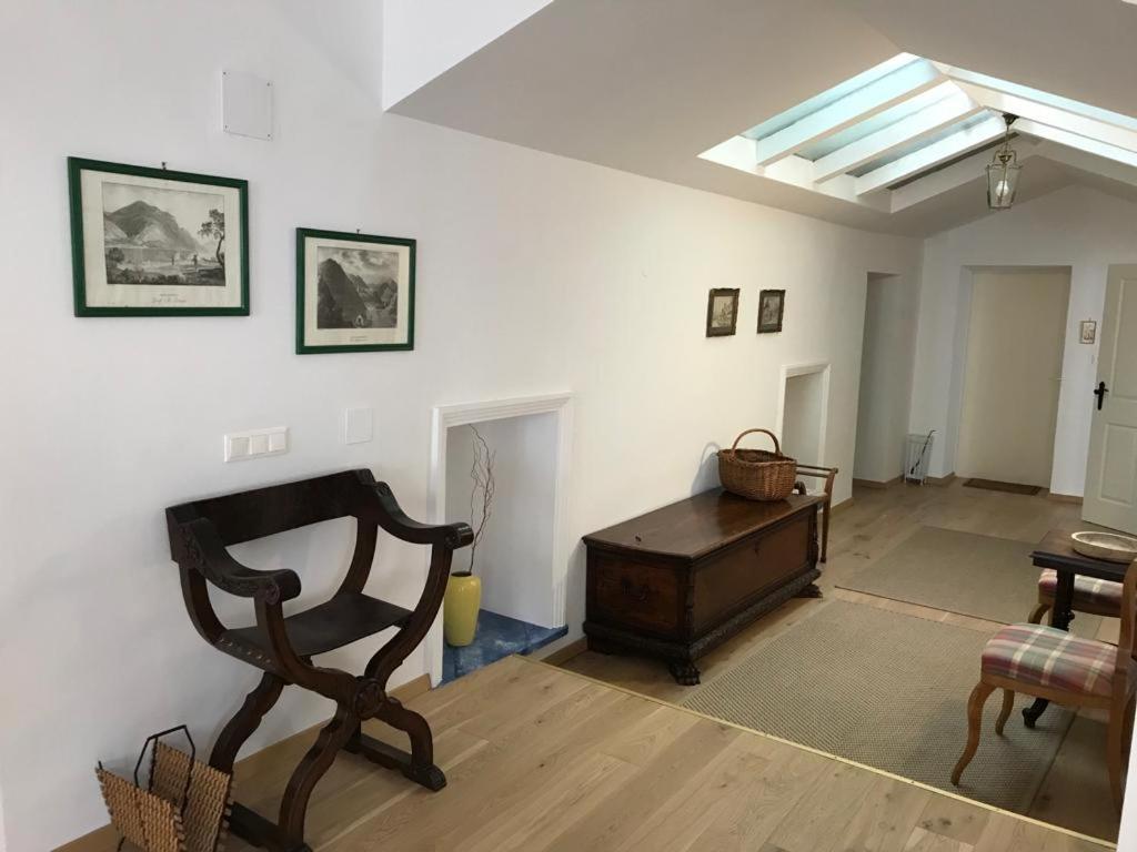 Schoen Wohnen Beim Stift Apartment Melk Luaran gambar